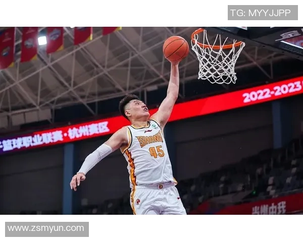 常林：从篮球新星到职业生涯的蜕变与成长之路